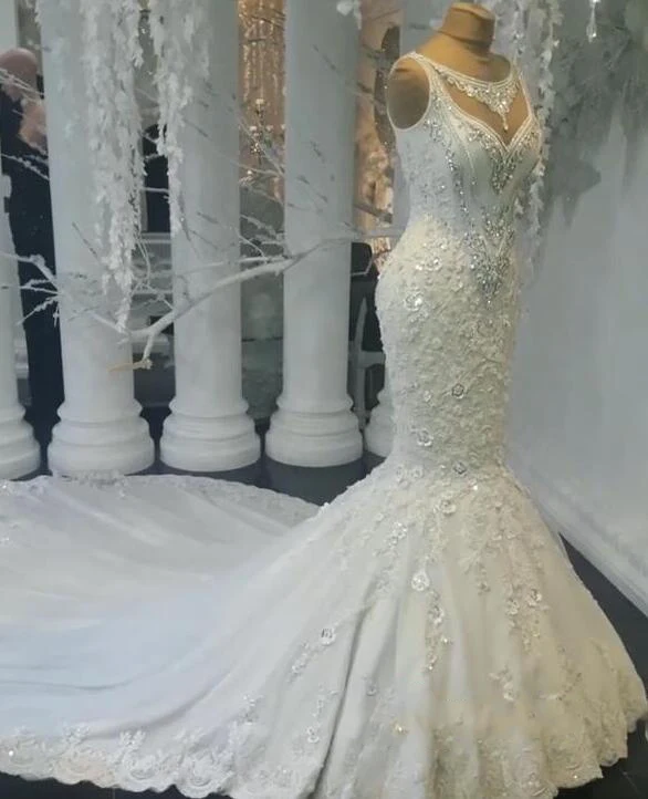 

2019 Luxury Abiye Mermaid Wedding Dresses Lace Bridal Gowns With Beaded Crystal Dubai Wedding Dress Casamento
