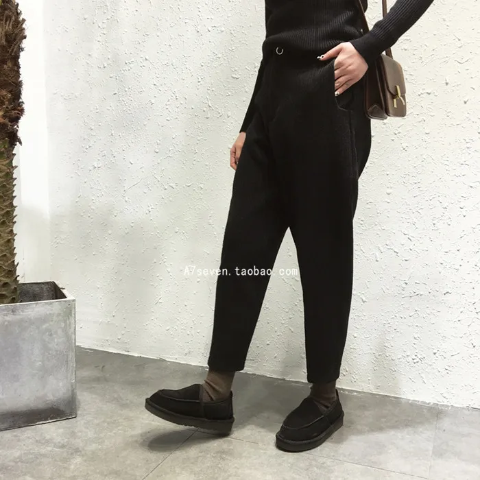 Корейская версия осенью и зимой свободные тонкие вертикальные полосы текстуры толстой шерсти широкие ноги Харлан брюки женские