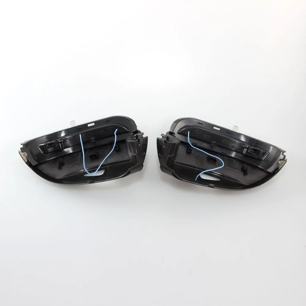 Volkswagen mirror light 7