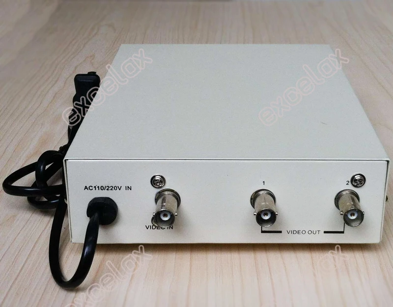 1 In 2 Out Composite CVBS BNC Connector Video Distributor AC110V 220V Signal Gain CCTV Security DVR System 1-2CH Video Splitter