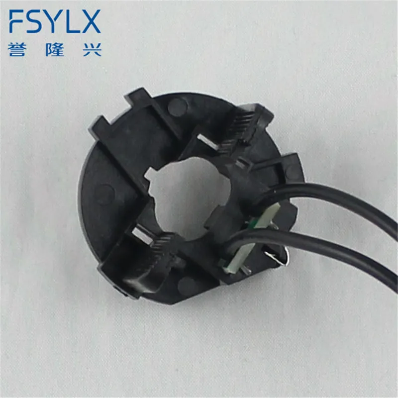 

50pcs HID Conversion Bulbs Holder Headlight adaptor Base H7 Adapters for VW Tiguan/Golf 7/Scirocco/Sharan/Touran