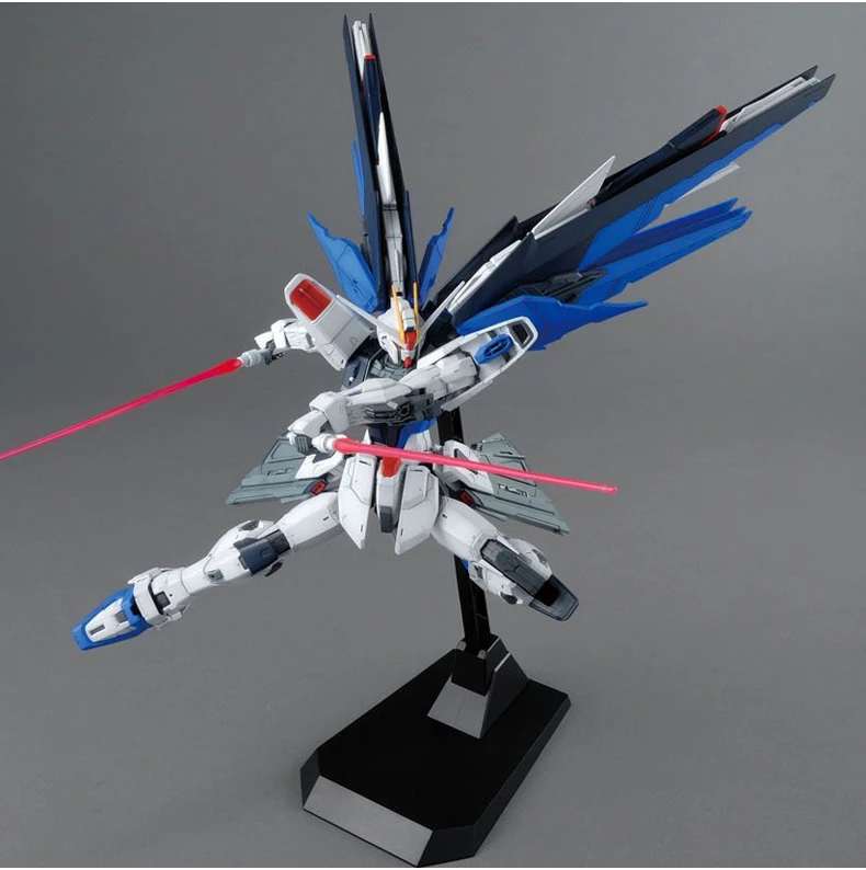 Japaness Bandai оригинальный MG 1/100 модель Gundam ZGMF-X10A свободы 2,0 уничтожить Броня освобожденные мобильный костюм дети игрушки BANDAI