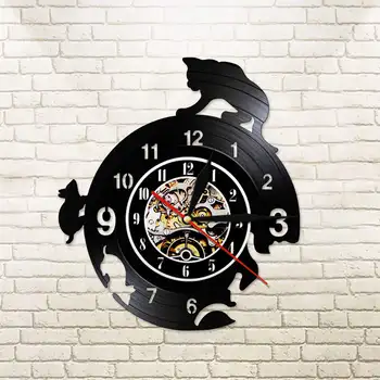 

Creative Funny Pet Cat And Mouse Vinyl Record Wall Light Clock Cat Chasing Mouse Game Wall Art Hunter Watch Pet Owners Gift