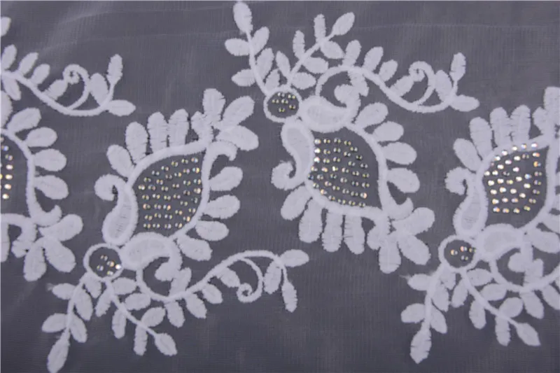 Новейшая африканская кружевная ткань с камнями петлевая вышивка тонкой сеткой кружевная ткань высокого качества нигерийское кружево для свадебного платья A1545