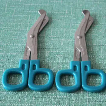 

Wholesale large supply of multi-functional stainless steel gauze scissors cut with scissors, high quality first aid Elbow