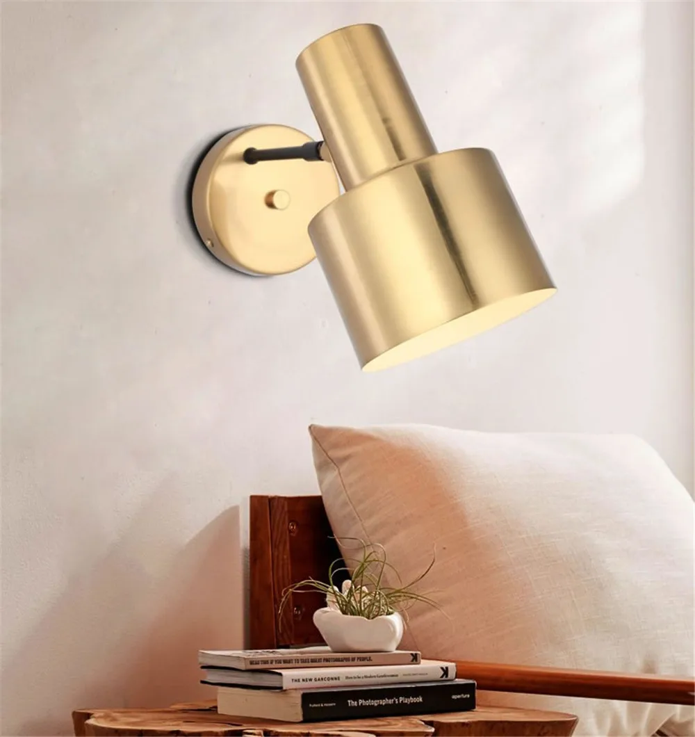 Простые современные светодиодный настенные светильники золото Утюг регулируемый бра Спальня прикроватные бра Освещение в помещении wandlamp