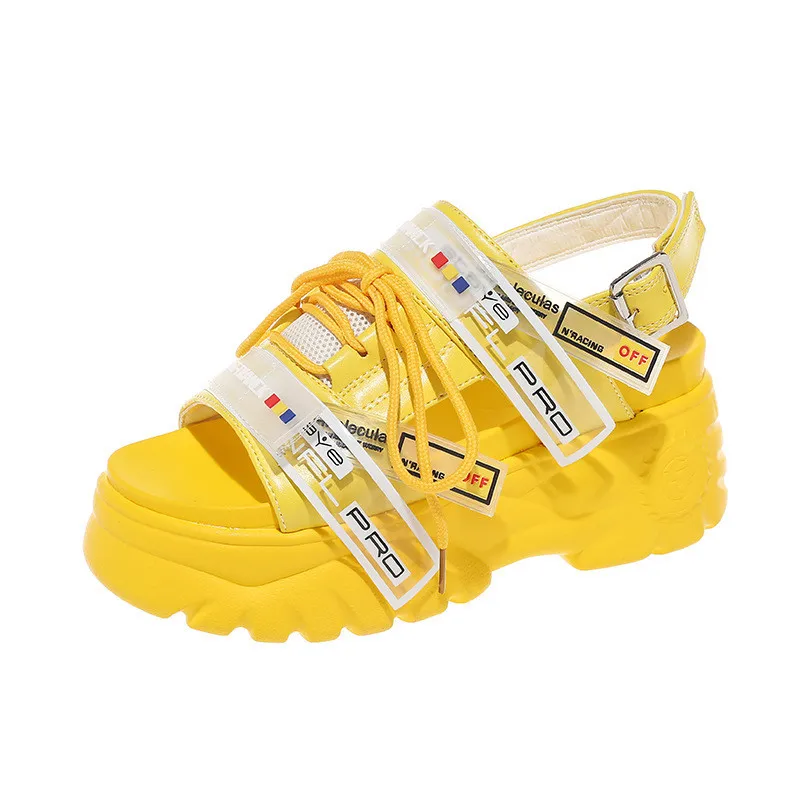 Летние пляжные яркие женские босоножки на танкетке и не сужающемся книзу массивном каблуке; женские сандалии с открытым носком; дышащая повседневная обувь на толстой подошве; Mujer; 40 - Цвет: Цвет: желтый
