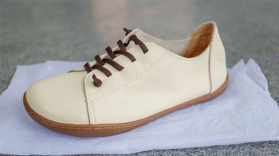 ladies flat shoes