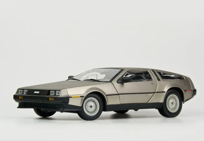 

1:18 Scale Back To The Future movies prototype car models delorean DMC-12 scifi car model christmas gift Free Shipping