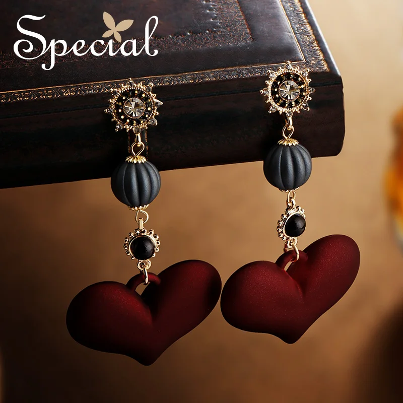 

special European and American s925 silver-pin heart-shaped earrings,earrings clip , ear drop stud earrings Las Vegas night