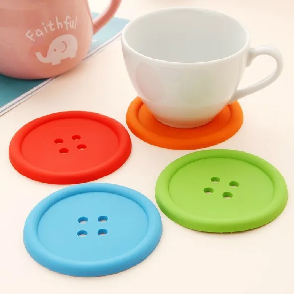 

Modern 4pcs/set Creative Household Supplies Round Silicone Coasters Cute Button Coasters Cup
