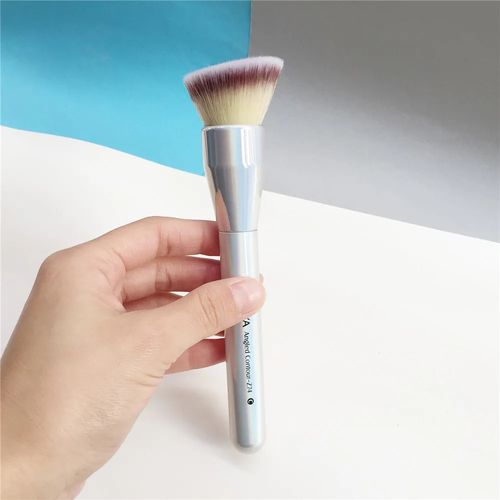 Luxe Angled Buffing Foundation Brush _2