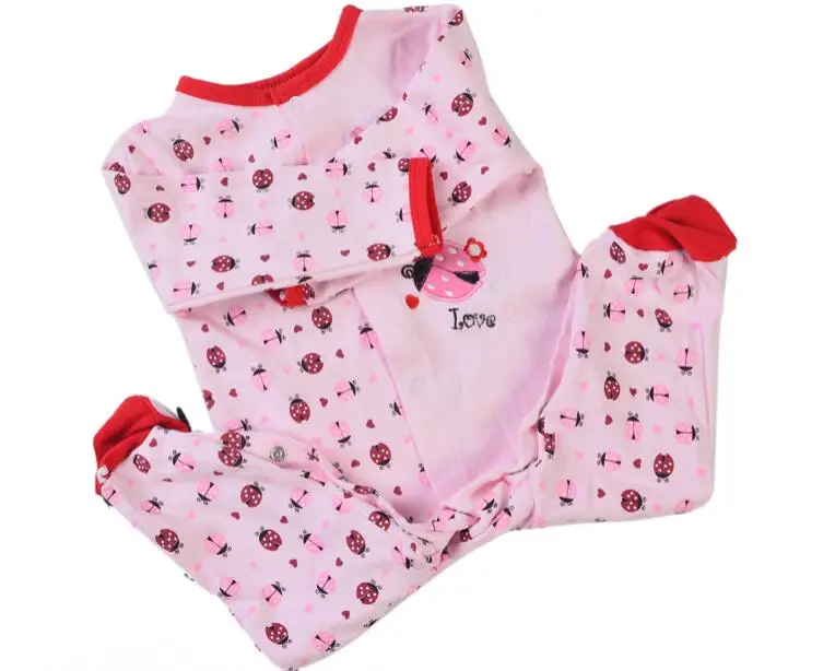 

0-6M real baby clothes Realistic Doll Reborn Silicone Baby Dolls Girl dolls Fashion Children's clothes Photo prop model gift toy