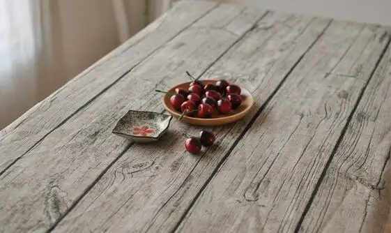 

Retro simulation wood table cloth