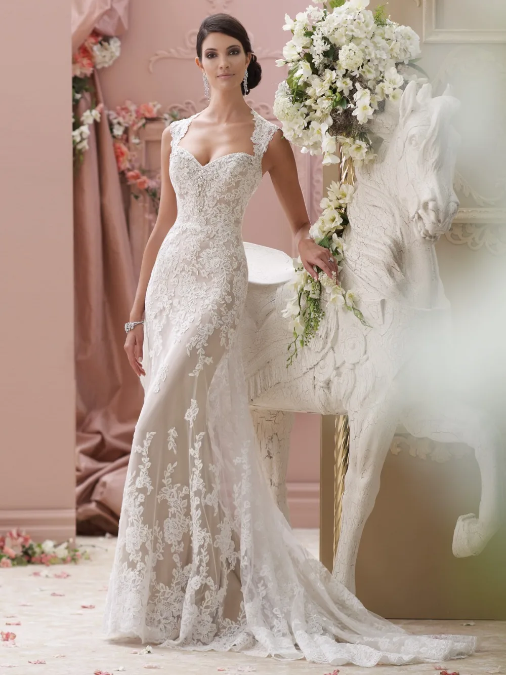 

Beautiful New Model Lace Appliques Open Back Mermaid Wedding Dress 2015 Amanda Novias