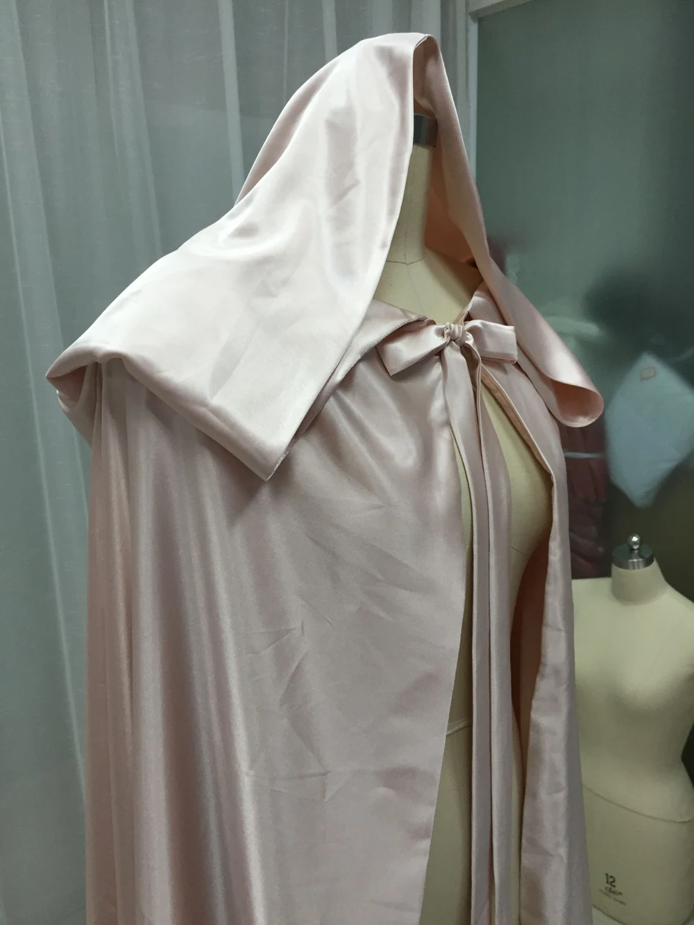 Real Sample Elastic Ding Wedding Wraps Cloak Bridal Jacket Bolero Women Favor Wrap Shawl Wedding Cape Accessories Custom Made