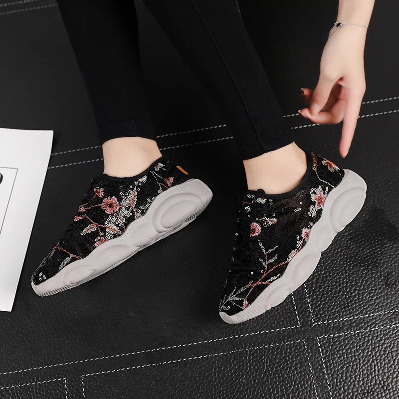 Yrrfuot кроссовки для Для женщин Flyknit резиновая Брендовая женская мода тапки; туфли с подошвой из вулканизированной резины zapatos mujer Для женщин повседневная обувь модная
