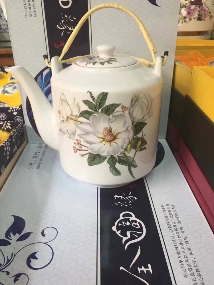 Jingdezhen Керамические холодная вода горшок высокая температура синий цветок керамический чайник 3600 мл большая емкость холодной воды чайник