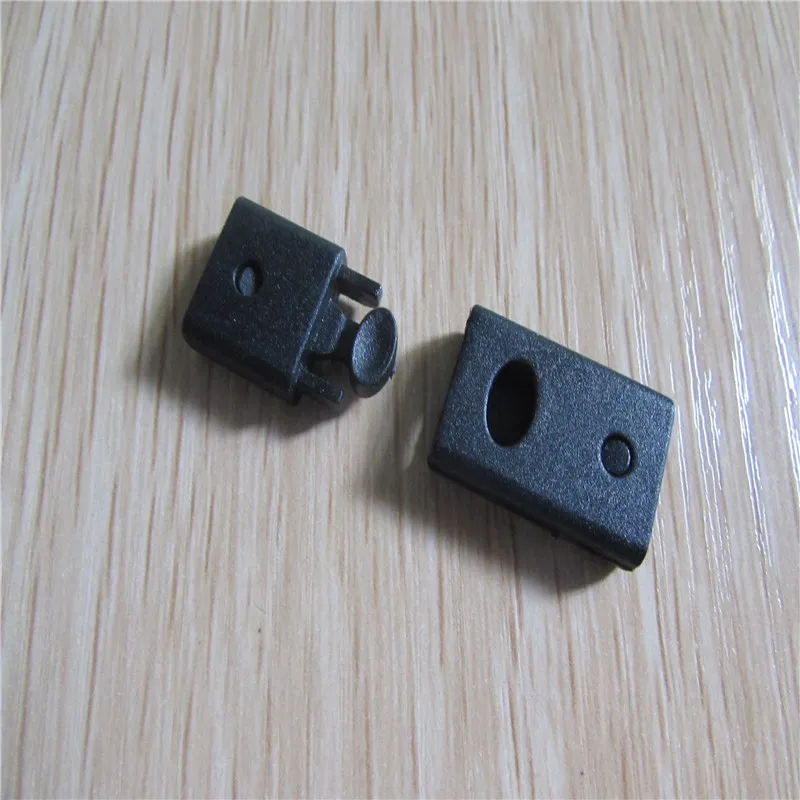 front release buckle