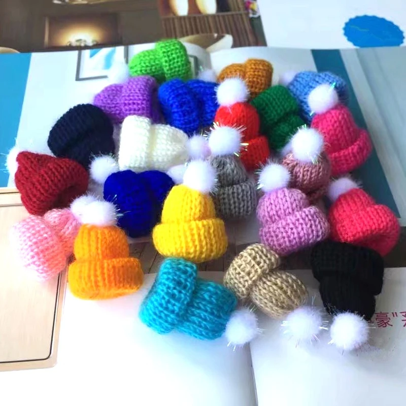 

10PC Maomao Ball Mini Knitting Hat DIY Doll Decorative Supplies Phone Case Bag Garment Art Craft Material Children Hair Ornament