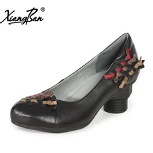 Xiangban handmade fashion pointed black pumps retro woven sheepskin women shoes ethnic style shallow mouth comfortable