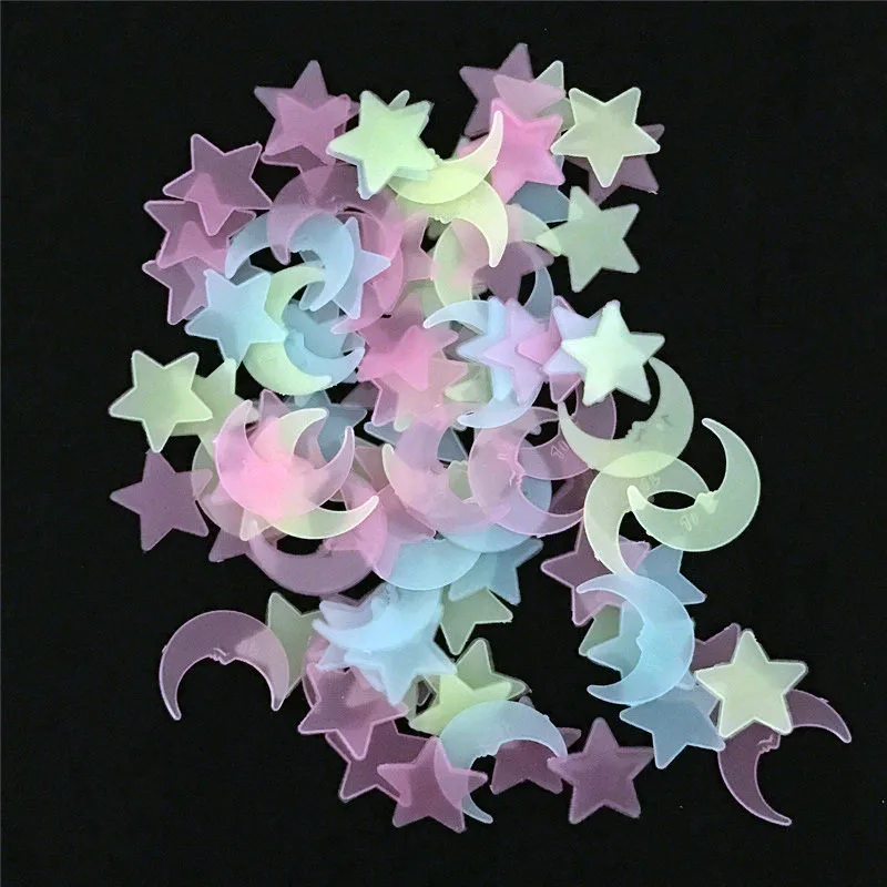 100Pcs Star and Moon Energy Storage Fluorescent Glow In The Dark Christmas Party Wall Decor Stickers Baby Home Decoration DE62 (10)