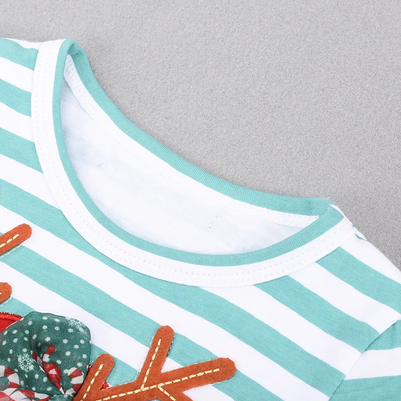 4588720243_1237798930