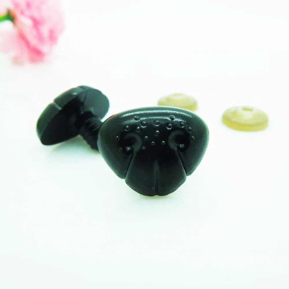 

50Pcs Black Safety Nose/ Plastic Doll Nose For Puppy Bear Doll Animal Puppet Crafts Children DIY Toys dog Nose 20*15MM