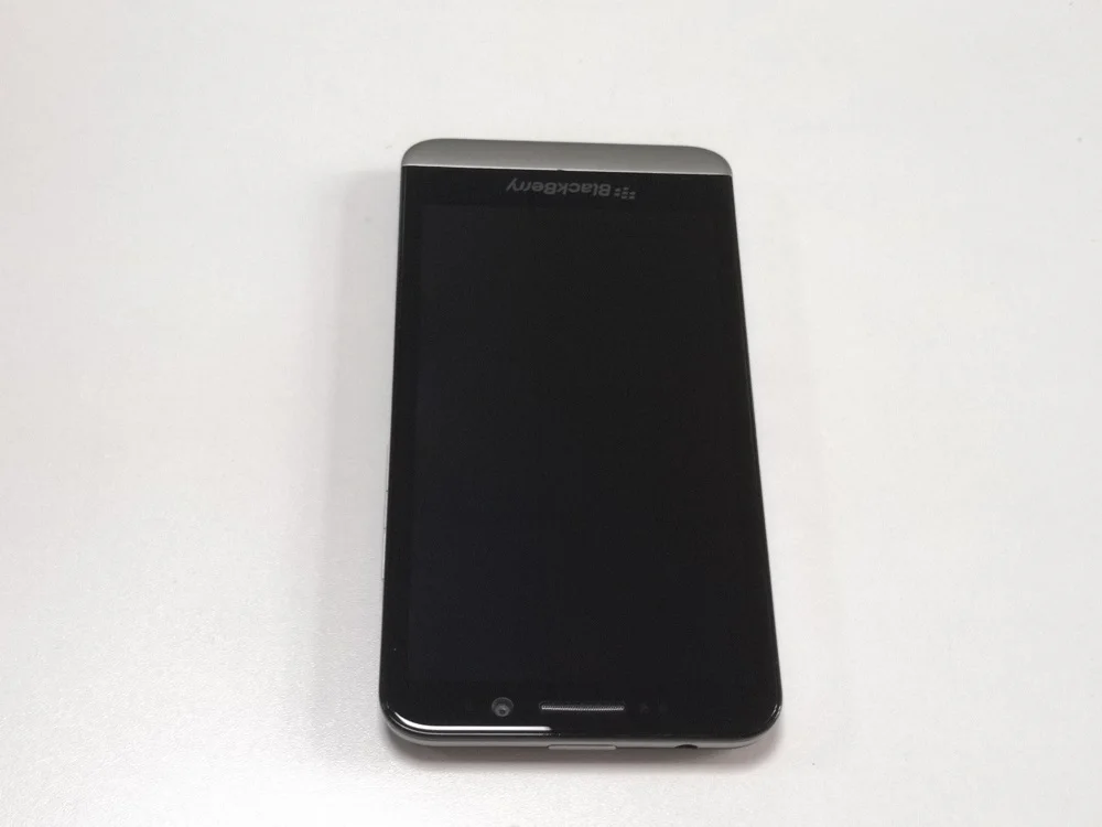 Original Unlocked Blackberry Z30 5.0 Inch 16GB ROM 2GB RAM WCDMA 3G 8MP Dual Core Bluetooth WIFI Smartphone second hand iphone