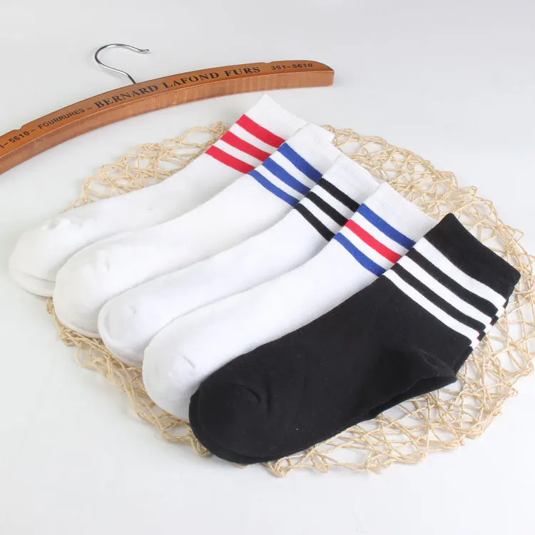 

New Men/Women 3 Three Stripes Cotton Crew Casual Socks Retro Old School Hiphop Short Meias Calcetine Fixed Gear White Black Cool