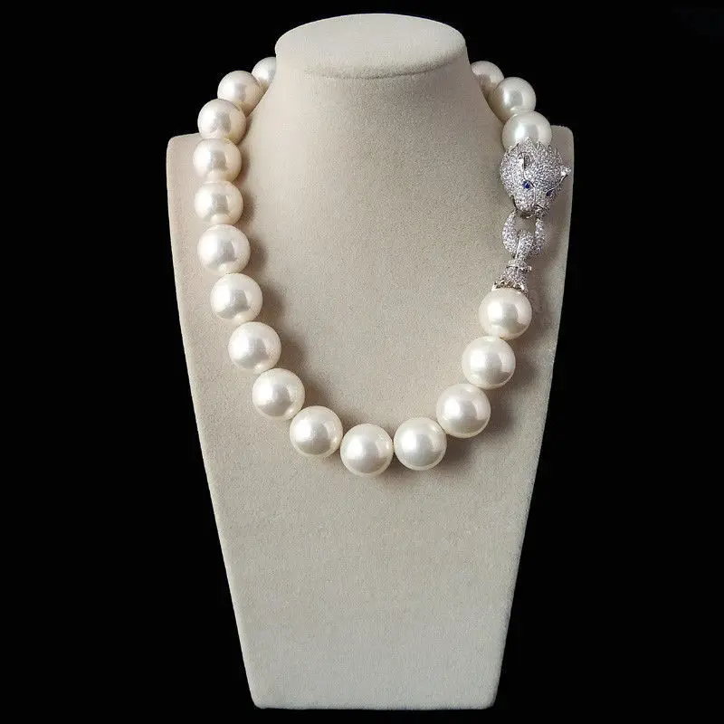 

FREE SHIPPING>@@> N2177 18mm white shell pearl inlay zircon leopard head LUXURY necklace
