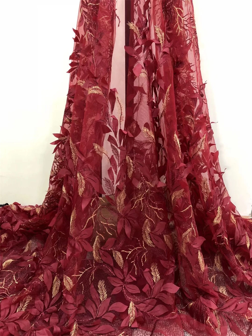 

French wine red color 3D applique tulle lace fabric with flowers, new arrival african net lace fabric for party dress