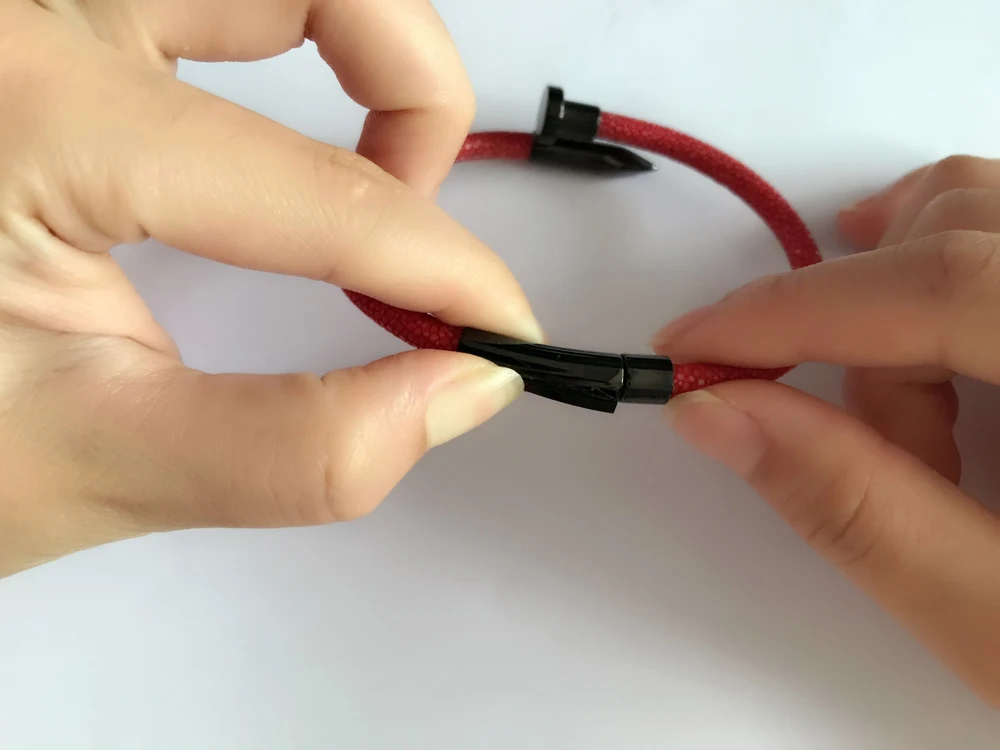 nail stingray bracelet