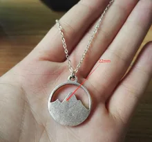 1pcs dropshipping Tiny Mountain Charm Necklace Simple Silver Nature Pendant Nature Lovers Gift Women Girl Best Friend Gift