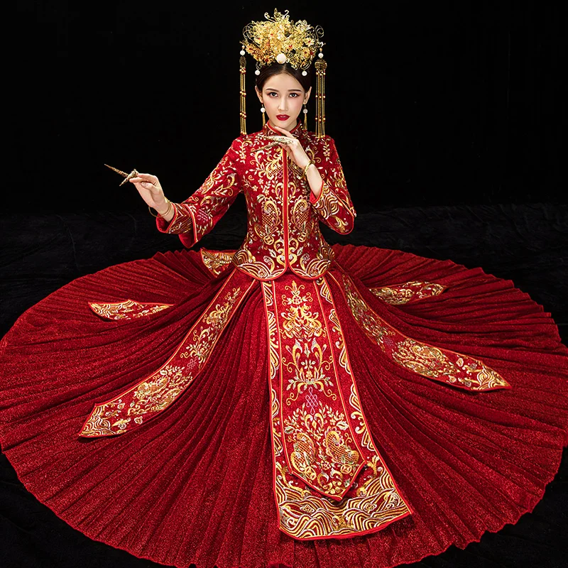 

Red Noble Elegant Bride Marriage Dress Vintage Women Suzhou Embroidery Qipao Traditional Chinese Style Wedding Cheongsam Suit