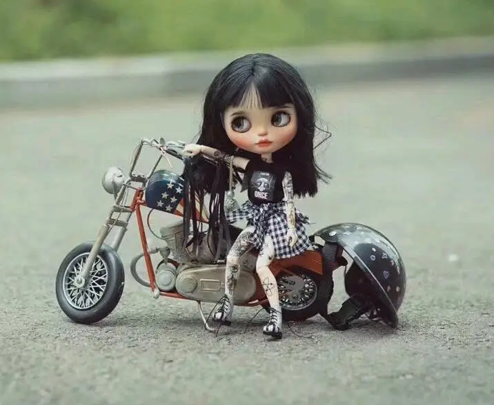 

1PCS Cool Motorcycle for blyth 1/6 dolls accessories miniature dollhouse mini motorcycle for bjd dollhouse decor photo props