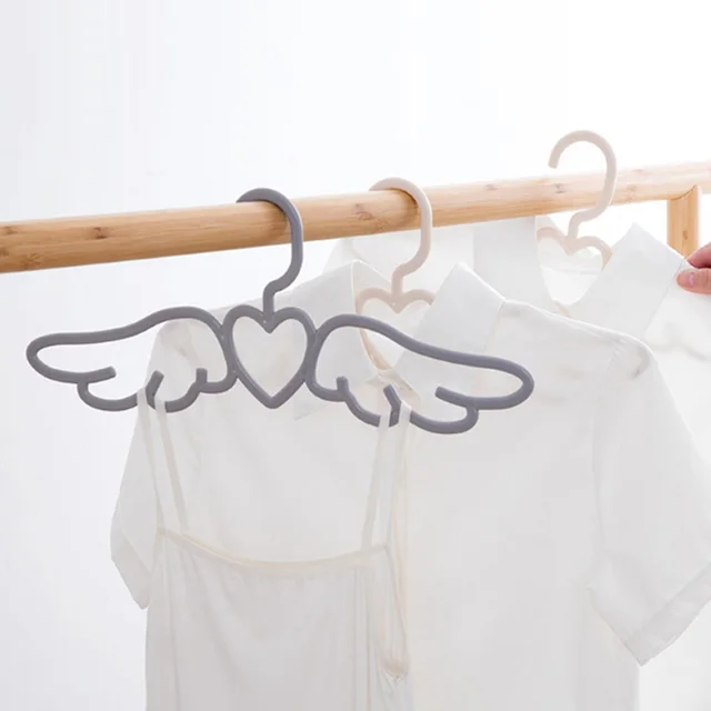 5 Pieces of Angel Wings Shape Hanger for Wardrobe 1