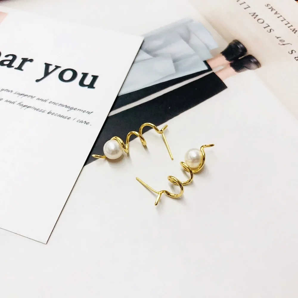 

Hot Sale 925 Silver Pearl Earrings Dazzling Mickey 's Stud Earrings For Women girl Natural freshwater round pearls Jewelry