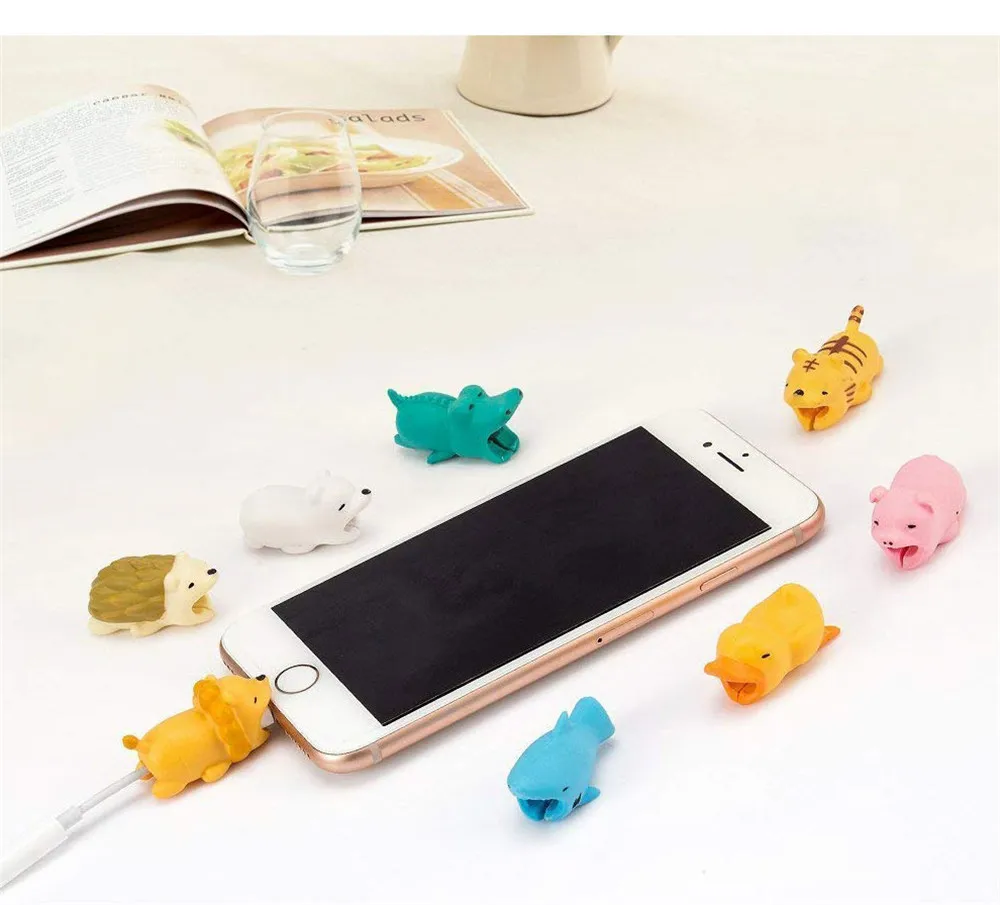 Data-Cable-Protection-Sleeve-Cable-Winder-Cute-Animal-Bite-Cable-Protector-For-iPhone-Panda-Bites-Doll (2)