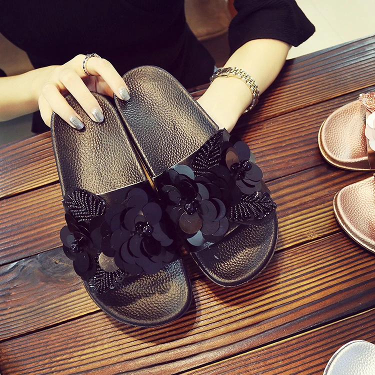 4694008631_1557642219