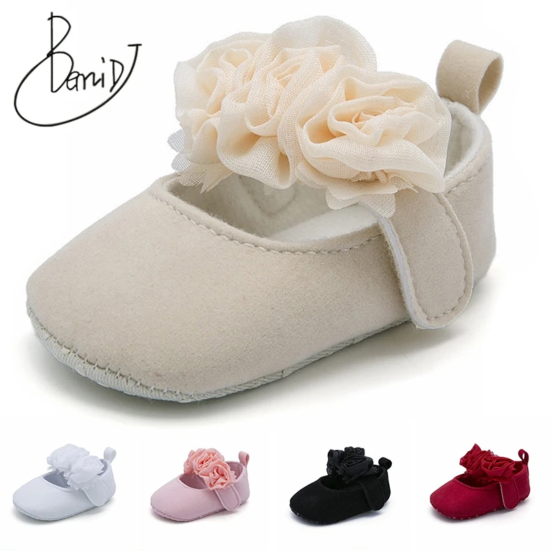 

newborn shoes Soft bottom Comfortable baby girl shoes Indoor slip toddler shoes Breathable First Walkers girls Solid Flower shoe