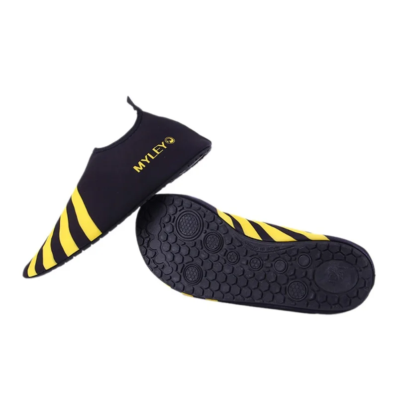 الصيف الأحذية الرياضية عشاق الشاطئ المياه المياه الغوص البحر تسبح الأحذية المنبع المشي الشاطئ حفاة لينة الخور الصيف الأحذية الرياضية عشاق الشاطئ المياه المياه الغوص البحر تسبح الأحذية المنبع المشي الشاطئ حفاة لينة الخور