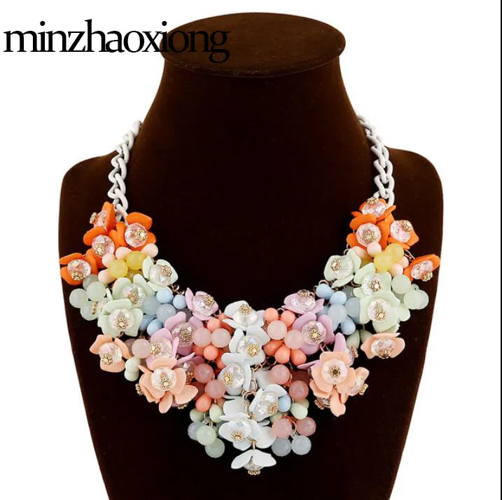 

European American Fashion Pop Statement Necklace Color Flowers Exaggerated Necklace Women Jewelry Holiday Travel Summer Gift