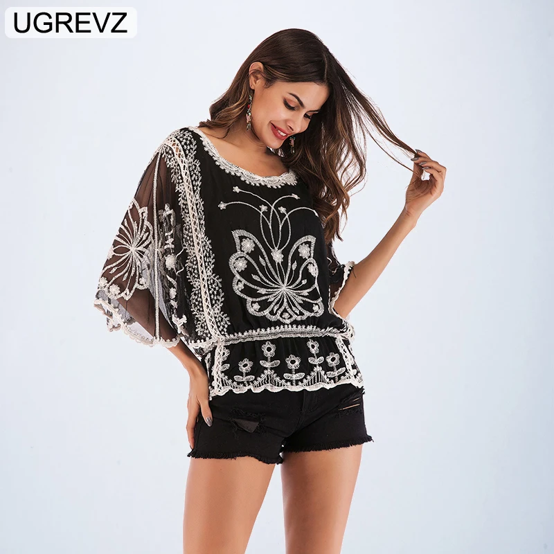 2019 أزياء صيف جديد المرأة التطريز الجوف سبعة نقطة الأكمام الدانتيل قميص فضفاض س الرقبة الشيفون قميص المرأة السيدات قمم