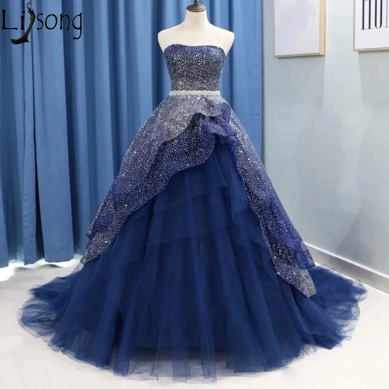

Navy Blue Ball Gown Evening Dresses 2019 Lace Sequined Tulle Sweep Train Chic Prom Gowns Sexy Strapless Formal Party Dress