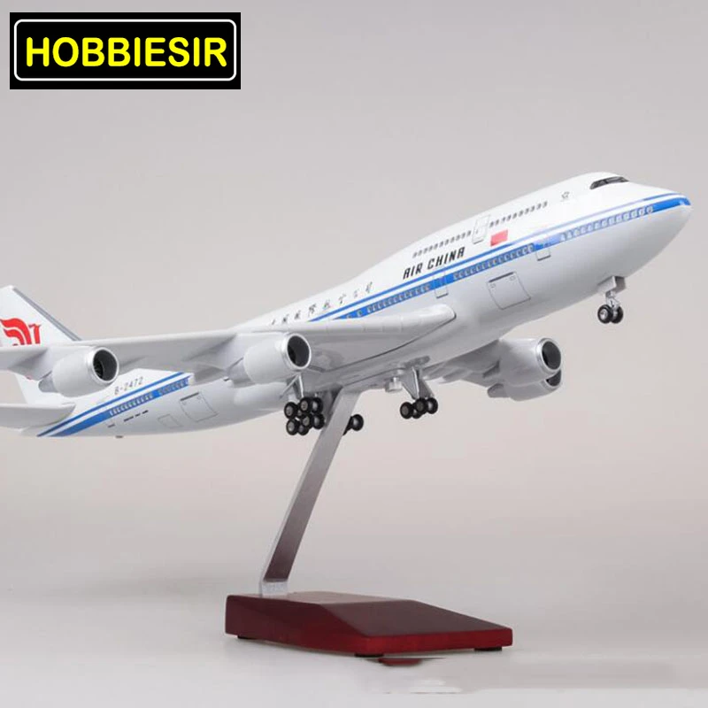 

1/150 Scale 47CM Plane Boeing B747 Aircraft China Airline AIRway Airline Model W Light and Wheel Diecast Plastic Resin Kids Gift