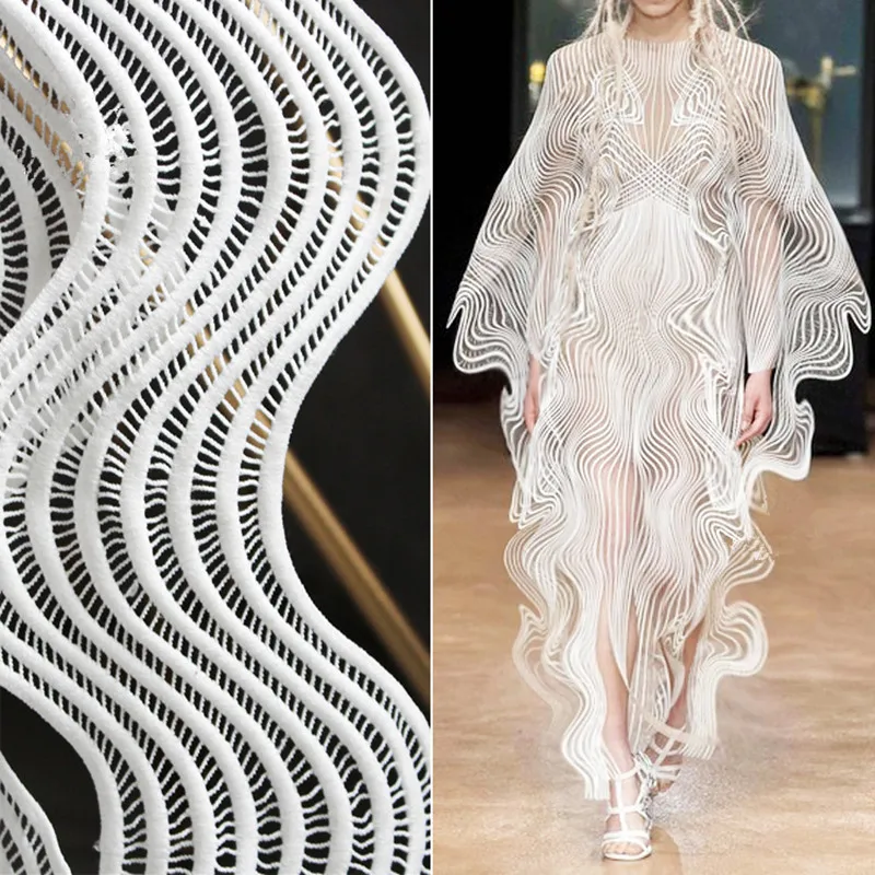 

Creative curved line crescent curved lace hollow wavy texture fabric designer fashion skirt accessories