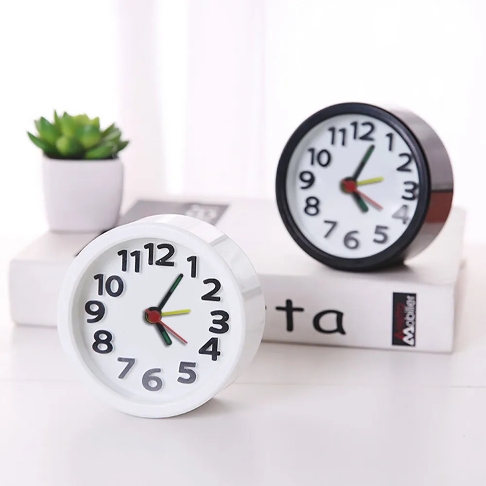 

Simple Black And White Alarm Clock Plastic Circular Small Bed Travel Quartz Beep Universal Timer Compact Mini Clock#2