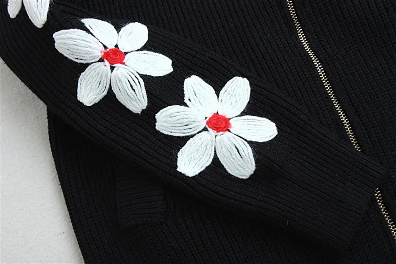 Новинка года, весенне-осенние женские куртки на молнии с цветочной вышивкой в виде маргариток, модная куртка-бомбер, повседневное пальто для девочек, C-387