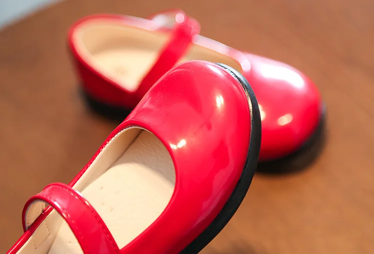 Красивая обувь принцессы из искусственной кожи для девочек; сезон весна-осень; детская обувь; школьная повседневная обувь для девочек; обувь для свадебной вечеринки; Танцевальная обувь